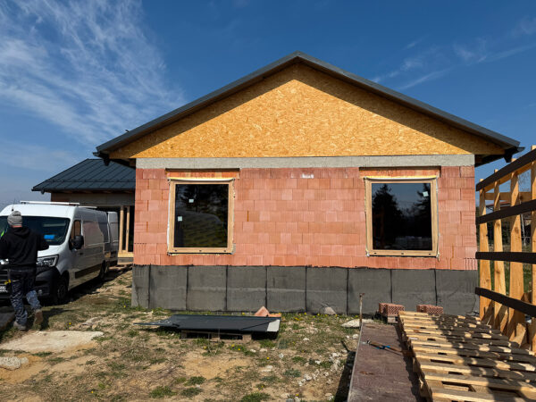 Dodávka a&nbsp;montáž oken pro rodinný dům