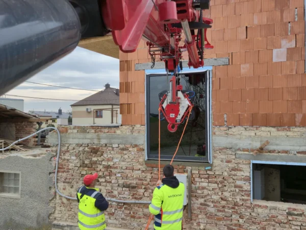 Montáž nadrozměrných oken, rodinný dům